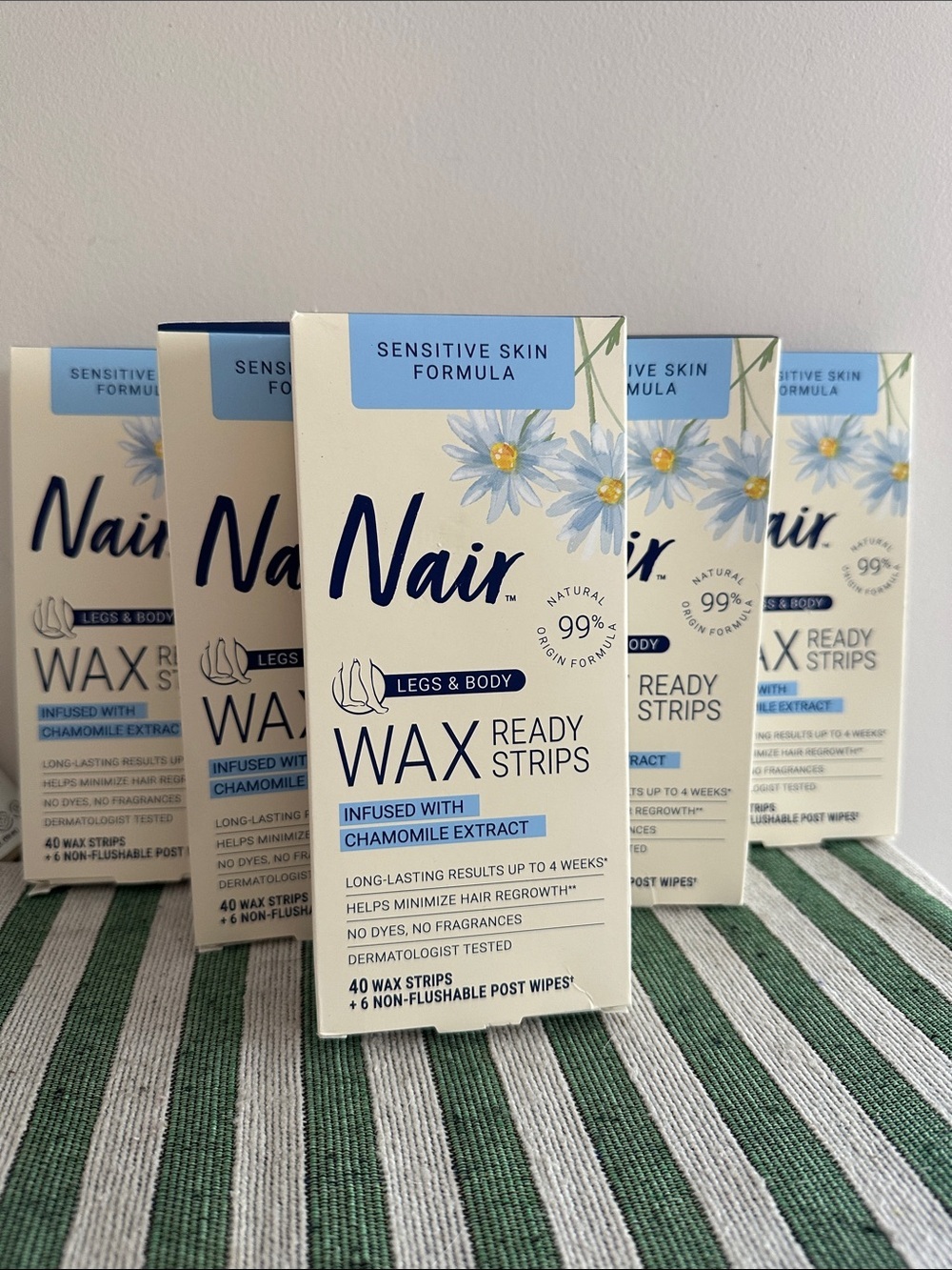 Nair Sensitive Skin Wax Ready Strips - White & Blue